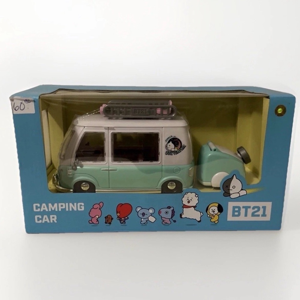 BTS Official BT21 Camping Car Playset Rare
Collectable